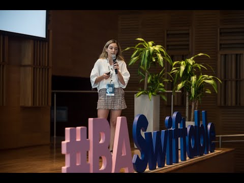 "Setting for a Successful App Marketing Strategy thinking in the long term" by Maite Barreneche