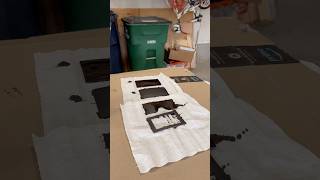 Dyeing the veg-tan leather minimalist wallet a deep saddle brown #leather #maker