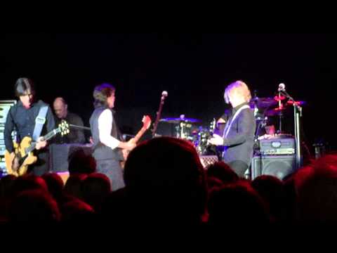 Paul McCartney at Irving Plaza NYC - Foxy Lady jam - Valentine's Day 2015