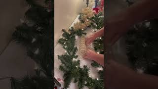 How to gather #mesh #christmas #christmasgarland #christmasdiy #christmasdiydecor