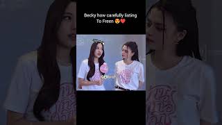 Becky How carefully listing to Freen 😍❤️ #freenbeck #thaigl #shortsfeed #freen #beckyarmstrong