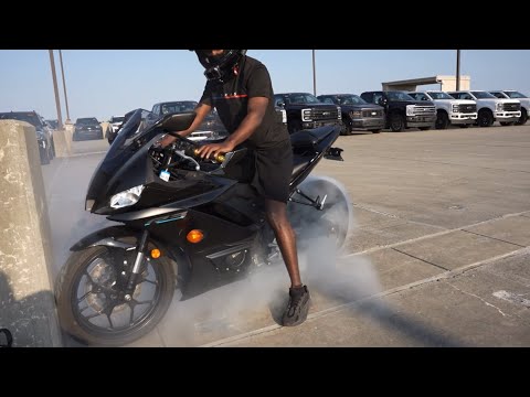 Learned how to burnout| Yamaha R3