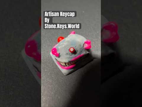 City Rat Urban Rodent by stone.keys.world #resinart #artisankeycap #diy #handmade #uvresin #keycaps