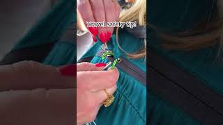 🧳 Safety tip when traveling! #lifehack #lifehacks #lifehackvideo #lifehacking  #tips #tipsandtricks