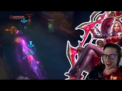 Crownie’s Ashe Takes on Ziggs in a Poke War Showdown!