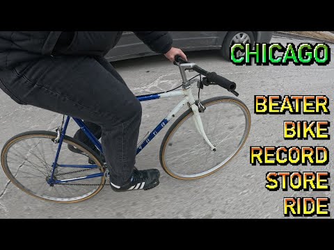 Riding my beater bike to a record store in Chicago | Winter Ride