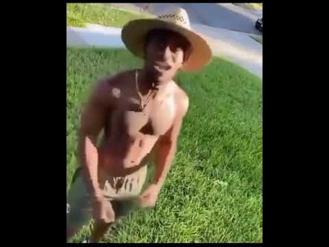Can i please bite a chunk outta dat ass