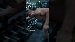 Slow and steady wins the race 💪....#slowandsteady #bodybuilding #fitness #rows #fitnessmotivation