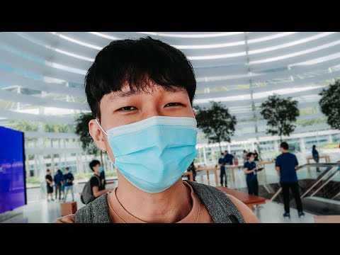 Visiting Apple Marina Bay Sands on Opening Day