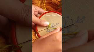 Daisy Work........ 😚🌻 #viral #embroiderystitch #creative #tutorial #design #stitch #trending