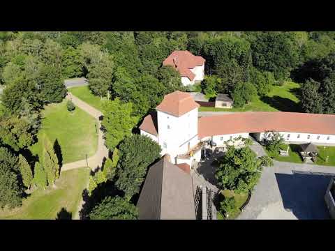 Ostravský hrad z dronu a okolí