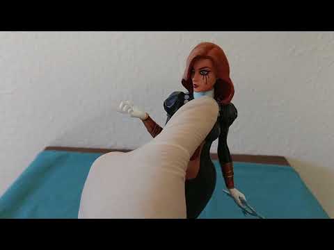 Diamond Select Femme Fatales Dawn statue