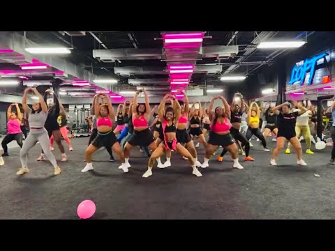 40 MIN TWERK CARDIO WORKOUT | BIRTHDAY EDITION | BURN 600+ CALORIES | CHEEKS 2 BY MUNCH LAUREN