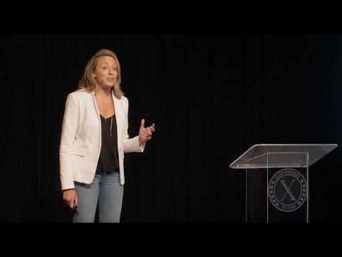 Alli McKee: Selling with Story | Relay Ventures CEO Summit 2018