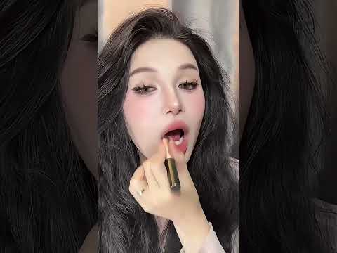 🔥 Son Kem Lì Mooekiss – Lâu Trôi 24H, Không Dính Cốc, Mịn Như Nhung!