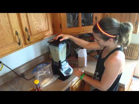 Chocolate Banana Peanut Butter Smoothie