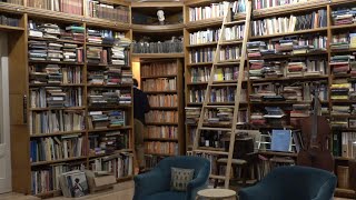 Home Library DIY: domed ceiling, shelves, secret door, rolling ladder