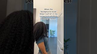 Anyone else get distracted easily?! 😭😭 #trendingaudio #trendingshorts #curlyhair #haircare