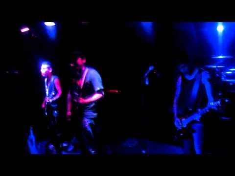 No Self - Chop Suey- Cover System of a Down - Encuentro 17-May-2013