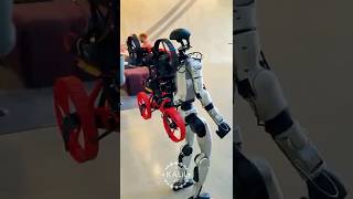 Humanoid Robot + Drone + Wheels