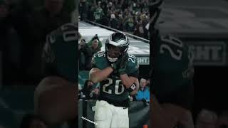 GO BIRDS #flyeaglesfly #phillypride #birdgang #eaglesnation #bleedgreen #footballseason
