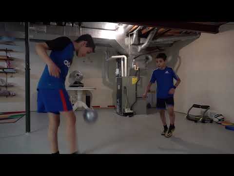 Jalal Hamza Juggling 001