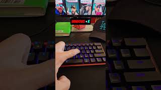 How to connect your laptop with Your TV in 2 clicks! #pchacks #pctips