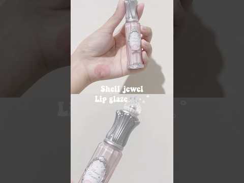Lip glaze from flower knows #kbeauty #makeup #yesstyle #lipgloss #beauty #lipglaze #explore #fyp