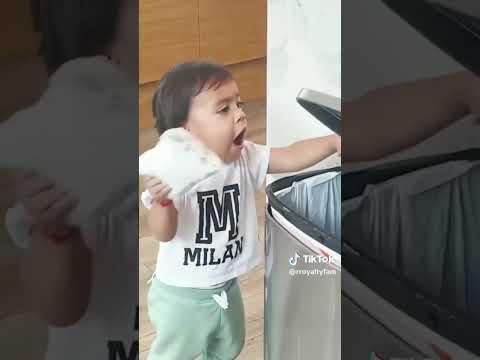 Telling my baby to throw away his own💩 #royaltyfamilyshorts #funny