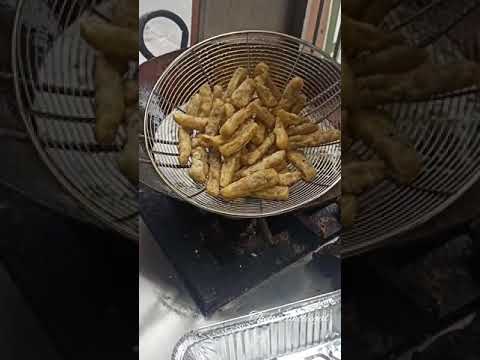 Chilly Potatoes are just 😍😍 | #shorts #craving #indianstreetfood