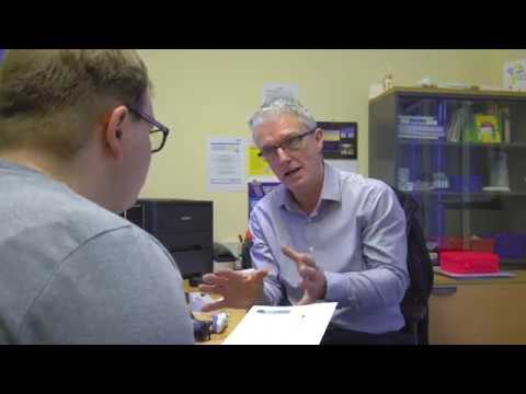 Zdravotní středisko (GP surgery) - NHS in Leeds - Visit to GP - Czech