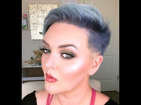 Smoky Green Eye Cut Crease
