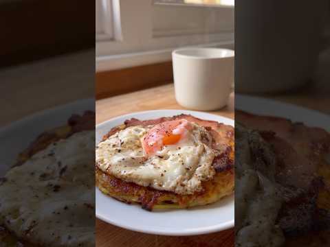 Potato Rosti, bacon and Eggs 🍳 #breakfast #recipe #valentinesbreakfast