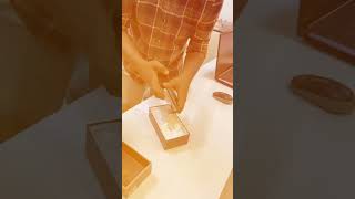 Customer unboxes iQOO and can't stop smiling!🛍️#CustomerDelight #iQOO #TechLovers #MobileExcellence