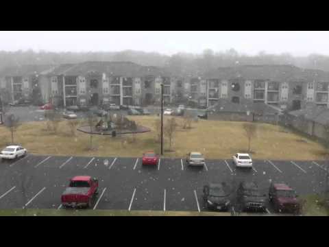 Live @ myplace-  Snowing right now...