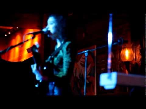 St. Vincent - Black Rainbow (Live in Miami 5.31.12 720p HD)
