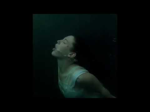 LAAKE - River (official videoclip)