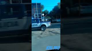 camioneta chevrolet de la policía "CAP"+ nissan 4×4 de la policia de córdoba