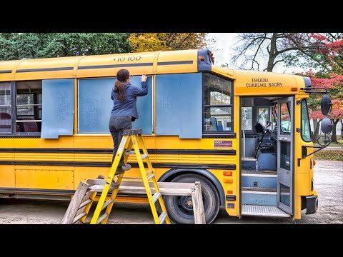 Couple Turns Old Bus into a Luxury Tiny Home on Wheels  🚍 (by @lifeanywhere )