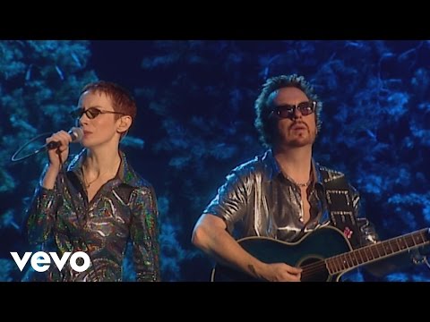 Eurythmics, Annie Lennox, Dave Stewart - Here Comes the Rain Again (Peacetour Live)
