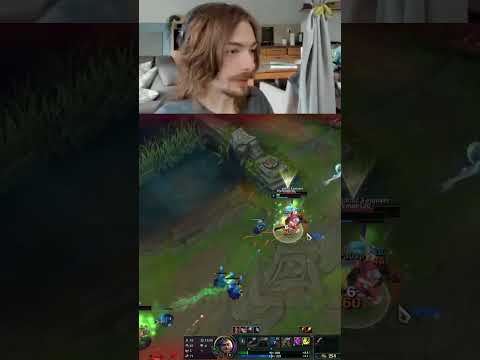 Who said he was only a Pyke otp #xdavemon #akshan #irregularlol  #leagueoflegends  #leaguemoments