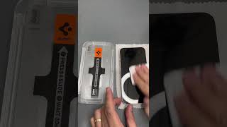 Tutorial | Installing Spigen EZ Fit Tempered Glass #iphone14 #howto #satisfying #spigen #tempered