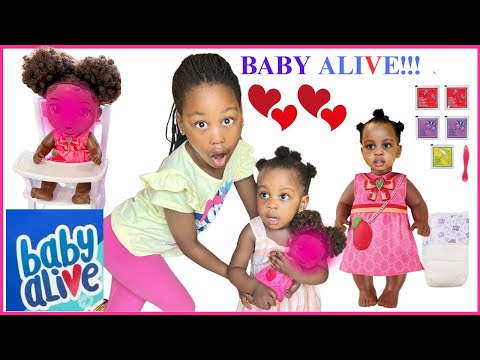 My Sister Turned Into Baby Alive Doll Baby Alive Daycare Routine Feeding  🍼 & Changing Diaper