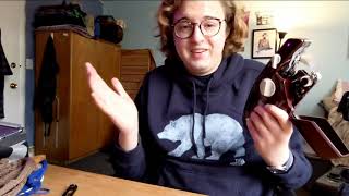 Welcome to the desk: Button Magic!