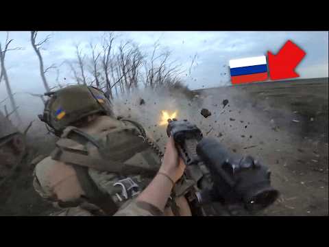 🔴 Ukraine War - Ukrainian Troops Storm Enemy Positions In Heavy Combat • Helmet Cam POV