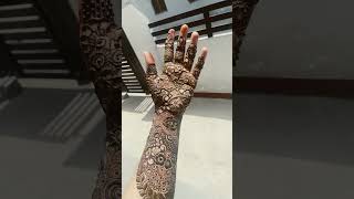 Eid vibes 🌙🎀#eidhenna #youtubeshorts #creativehenna #subscribe #viralvideo #mehndidesign #eidvibes