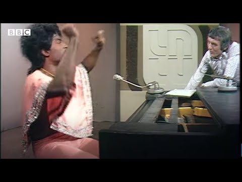 Best Little Richard interview!  The king of Rock n' Roll: Talks about why he wears makeup and more