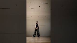 Like #HONGEUNCHAE ✩⡱ #LE_SSERAFIM #르세라핌 #홍은채 #likeJENNIE #shorts