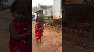 #uzhaippali #rajinisongs #tamilkidsvideo #tamil #babygirl #tamilshorts #90stamilsong