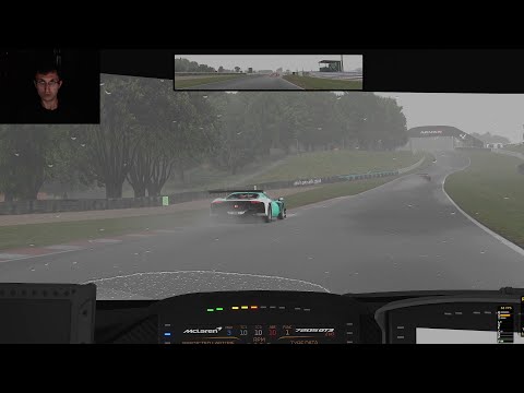 First rain race! McLaren 720S GT3 EVO
